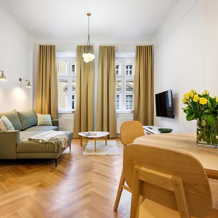 Tyzenhauz Suites Topolowa Kraków Zewnętrze zdjęcie