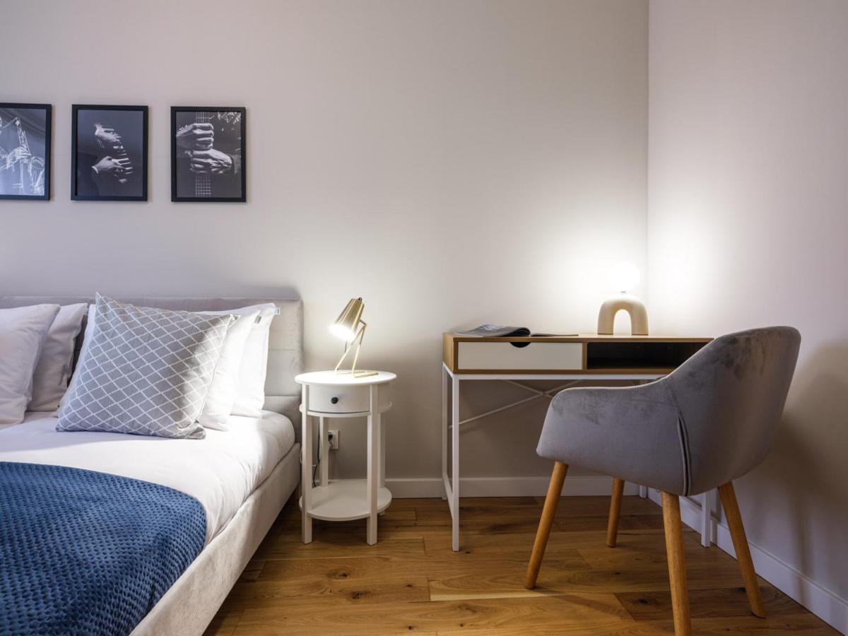 Tyzenhauz Suites Topolowa Kraków Zewnętrze zdjęcie