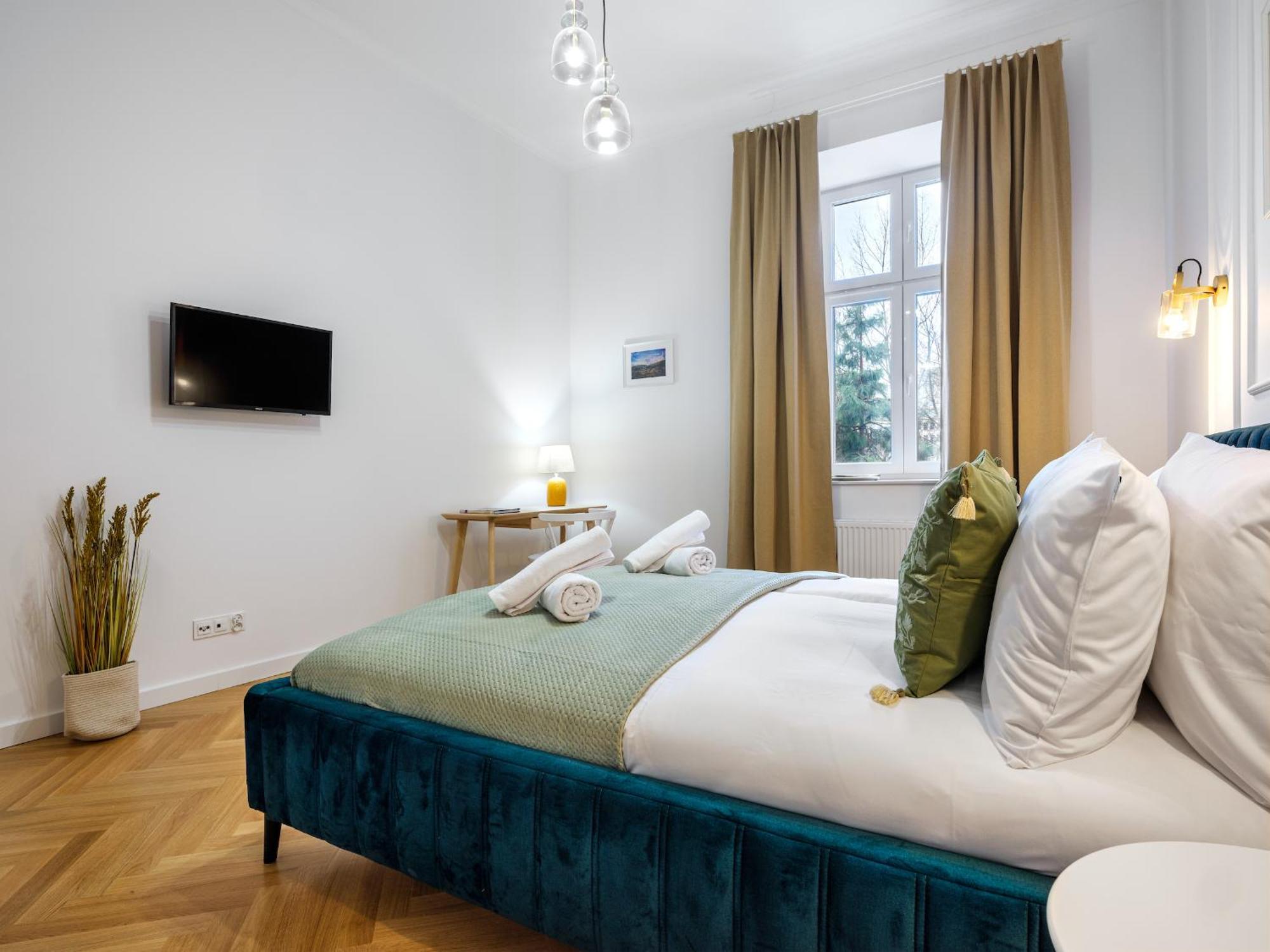 Tyzenhauz Suites Topolowa Kraków Zewnętrze zdjęcie